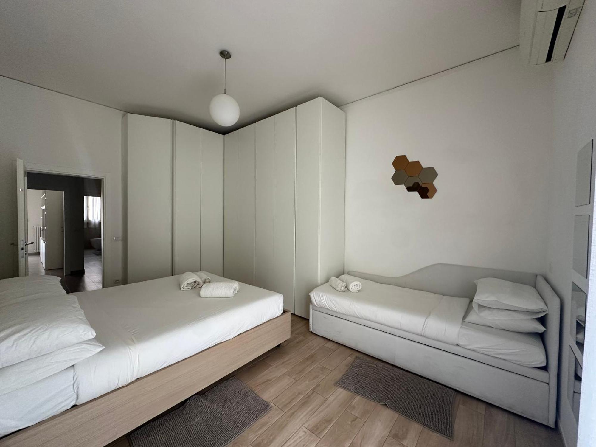 Апартаменты Modern River House Флоренция Экстерьер фото